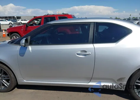 2011 Scion Tc from USA, damaged, VIN JTKJF5C73B3006829